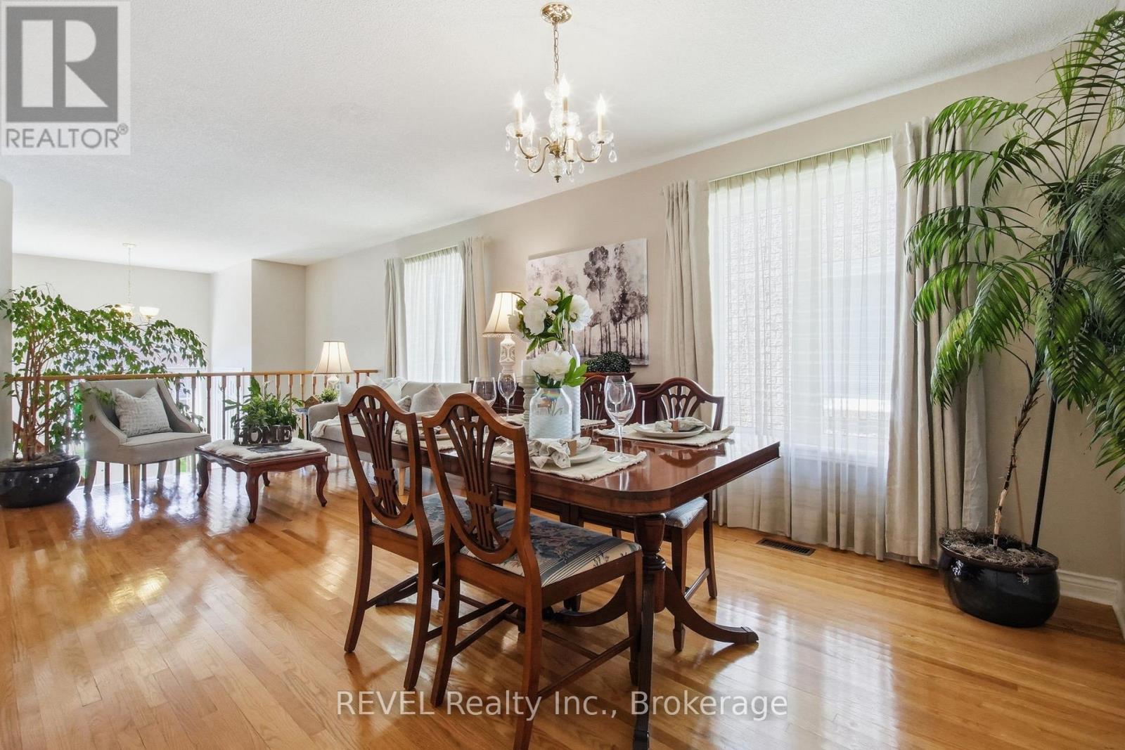 16 PARNELL CRESCENT - 8