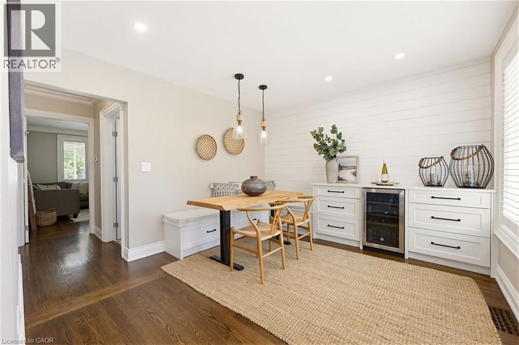304 PARKSIDE Drive - 10