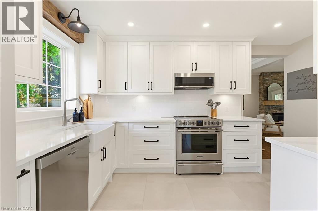 304 PARKSIDE Drive - 9