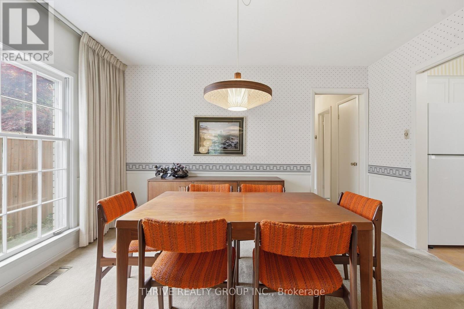 33 BENSON CRESCENT - 15
