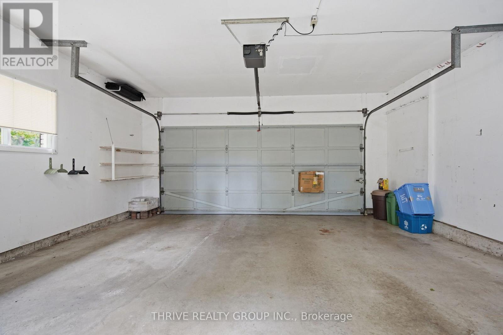 33 BENSON CRESCENT - 40