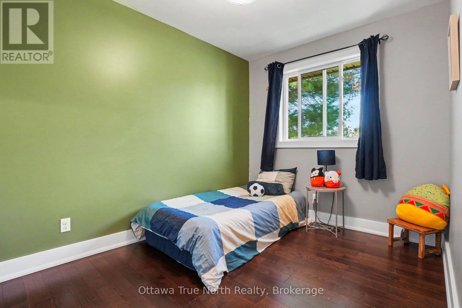 541 MCLACHLAN ROAD - 15