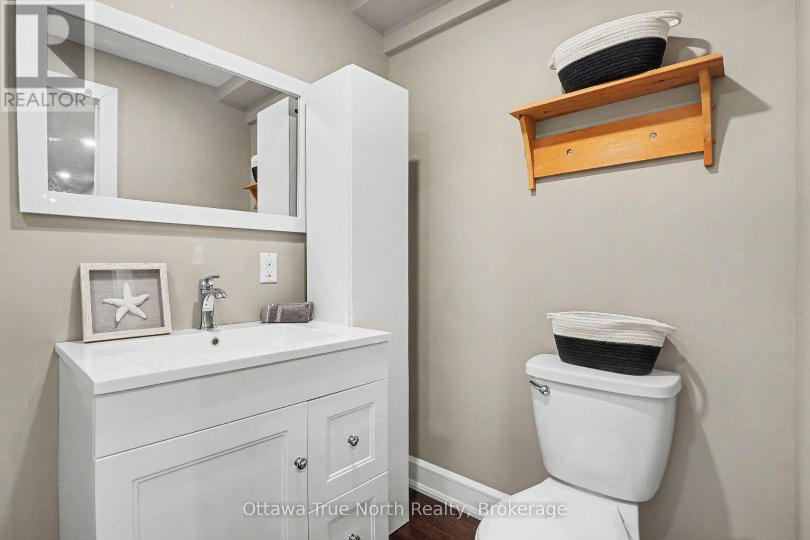 541 MCLACHLAN ROAD - 18