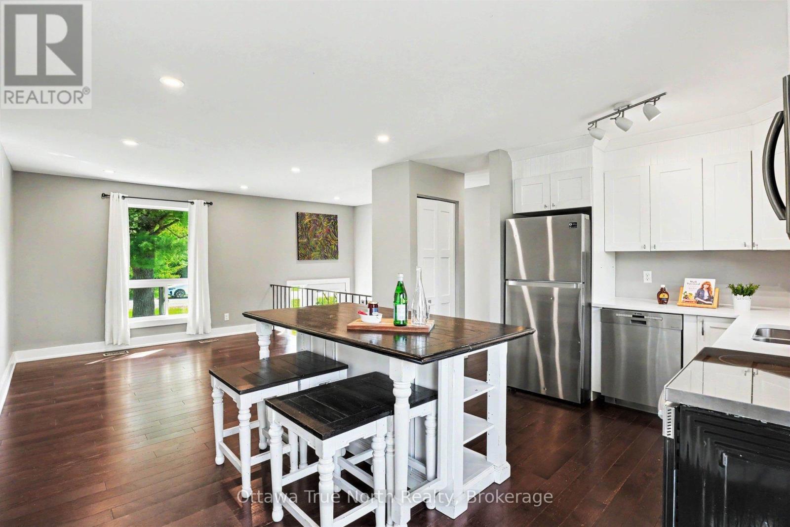 541 MCLACHLAN ROAD - 7