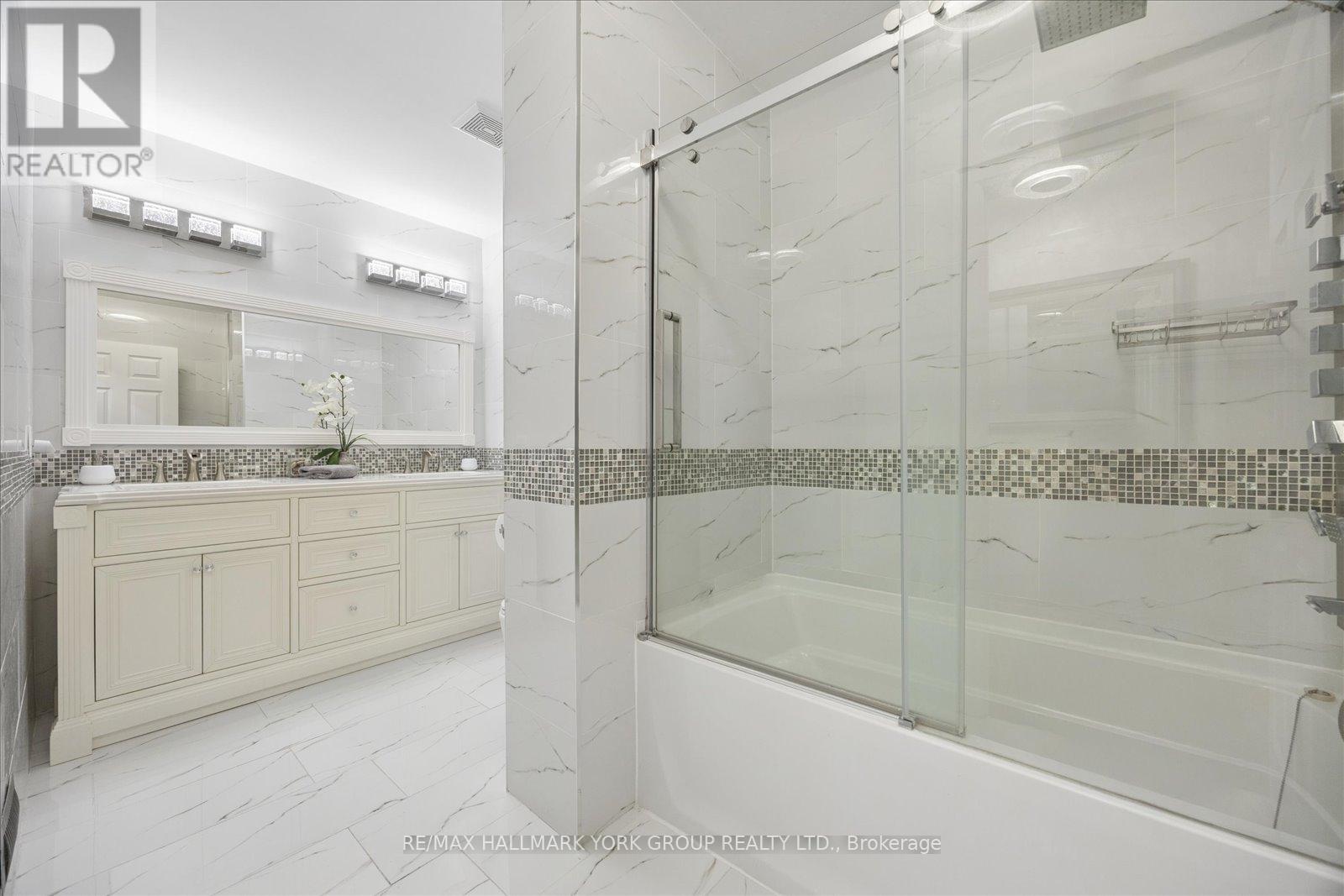 45 FOREHT CRESCENT - 21