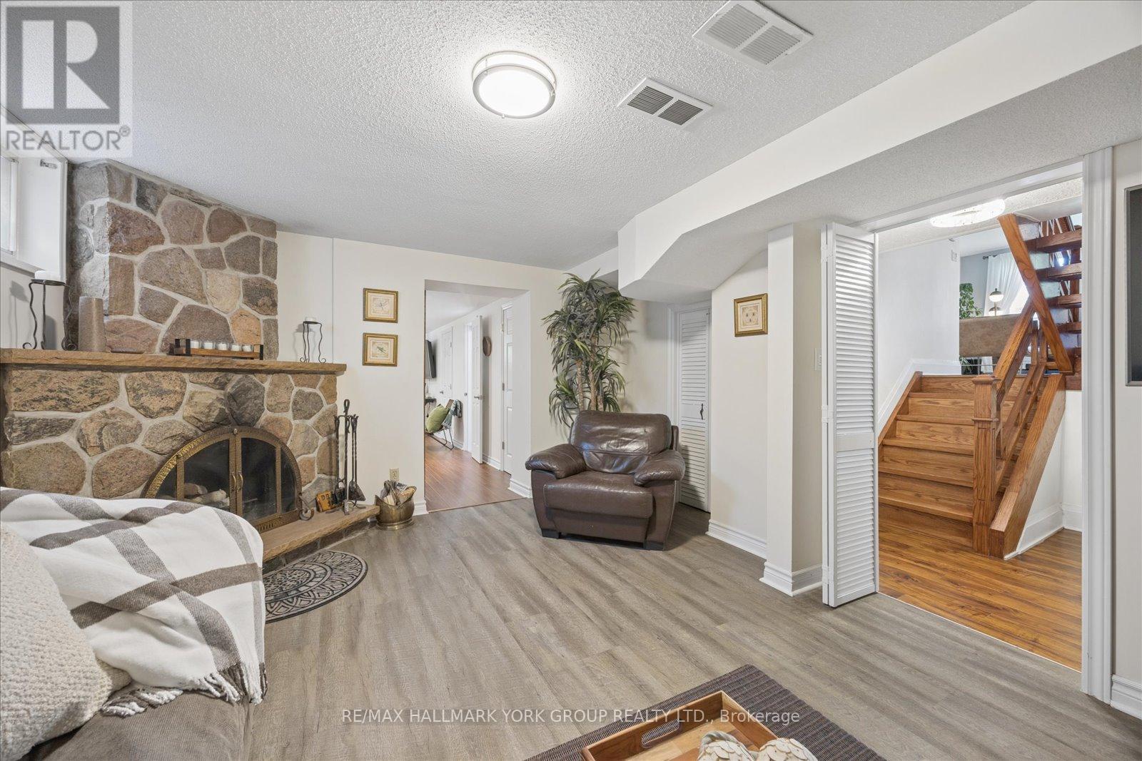 45 FOREHT CRESCENT - 23