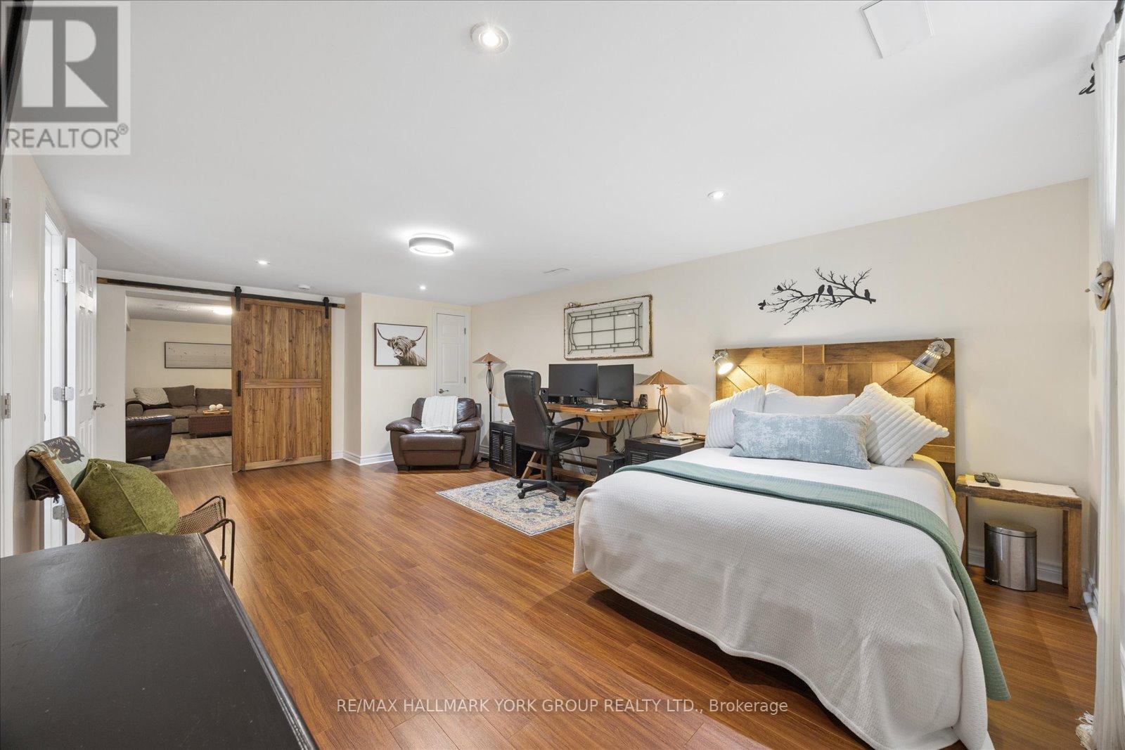 45 FOREHT CRESCENT - 25