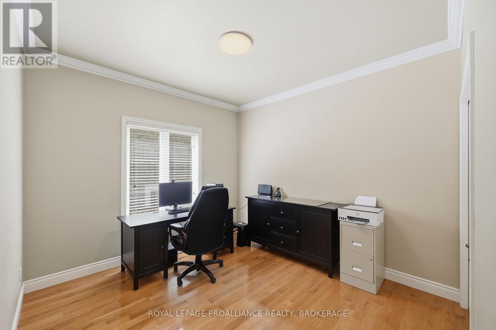 730 AMARYLLIS STREET - 20