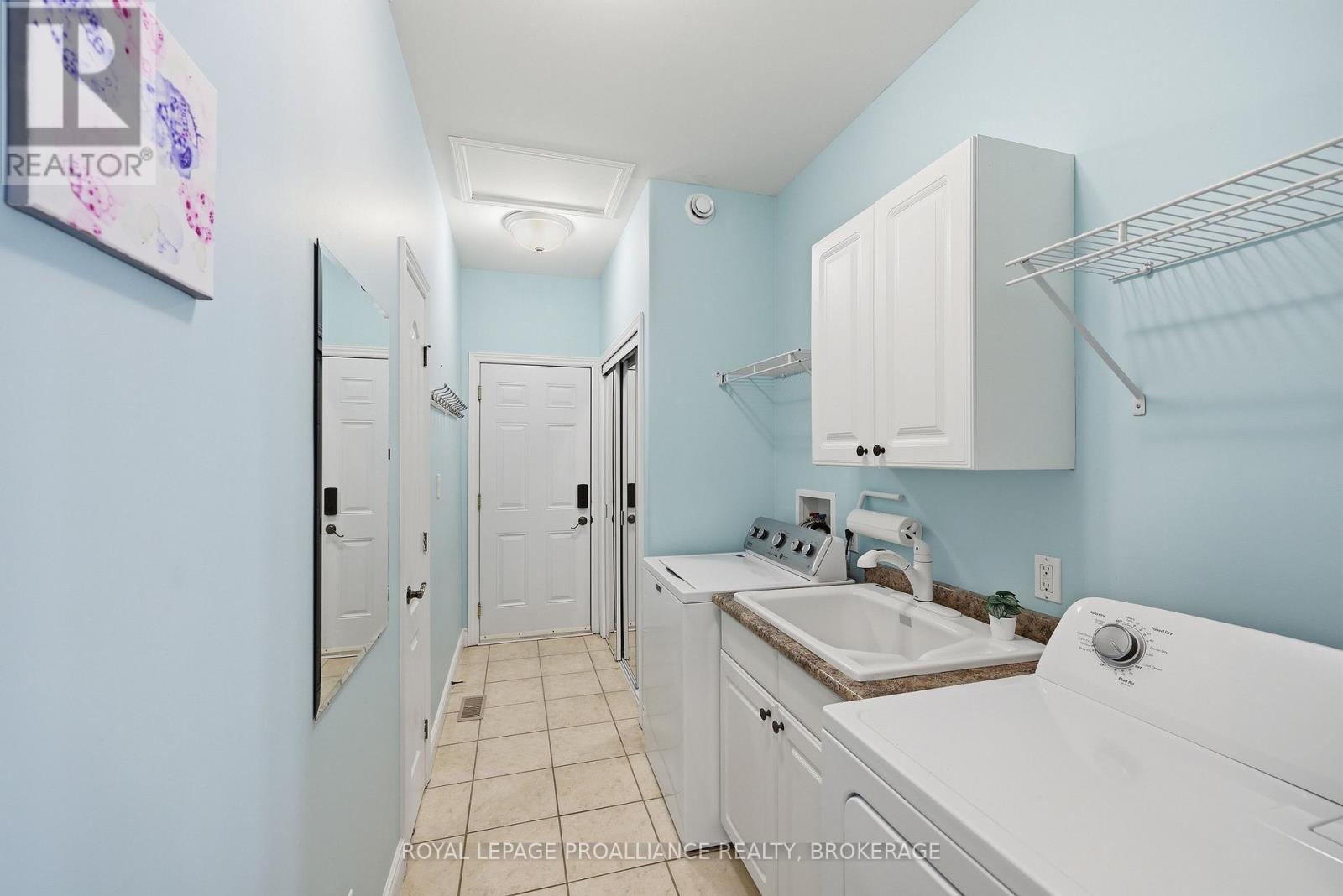 730 AMARYLLIS STREET - 21