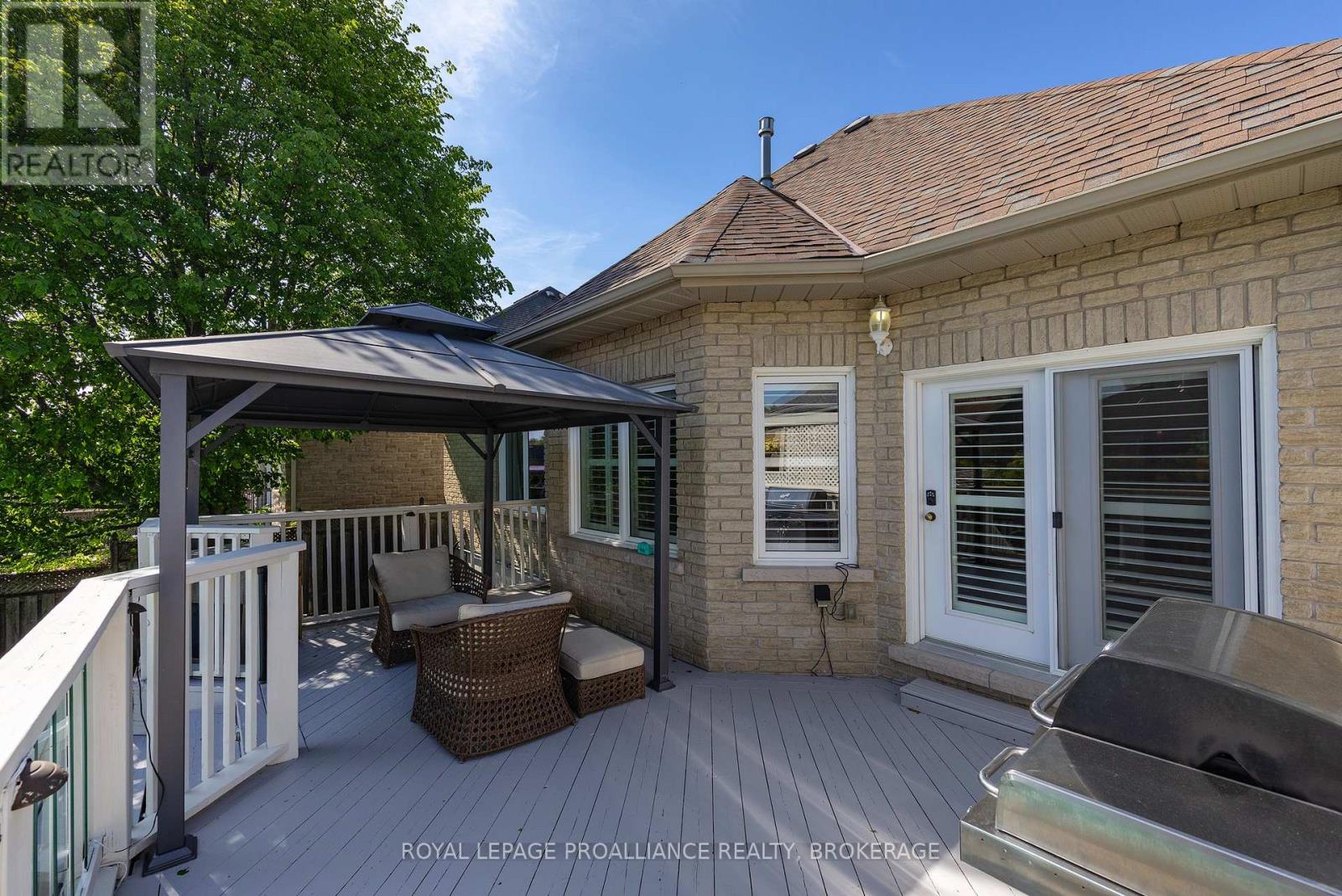 730 AMARYLLIS STREET - 34