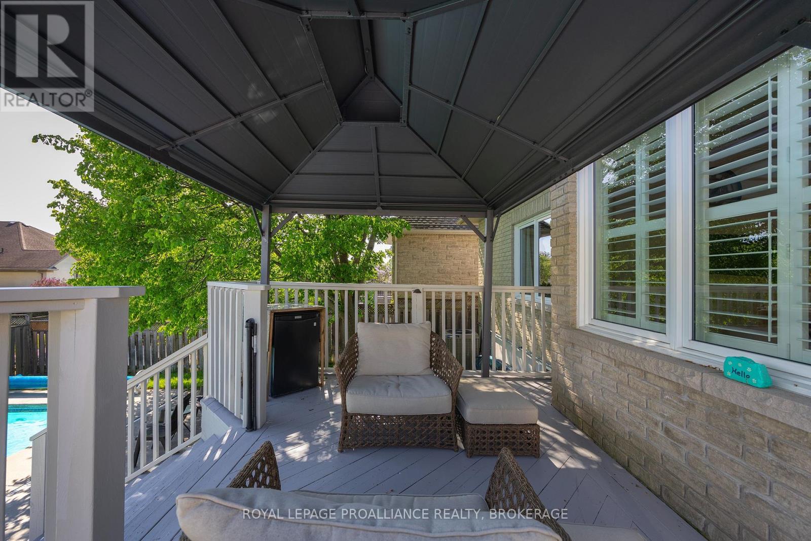 730 AMARYLLIS STREET - 35