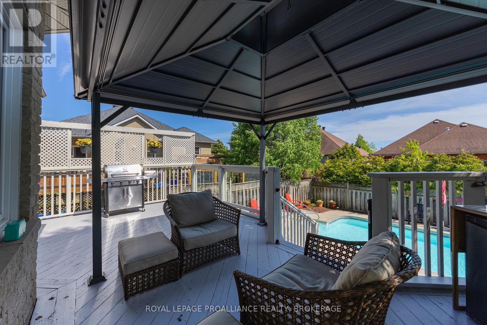 730 AMARYLLIS STREET - 36