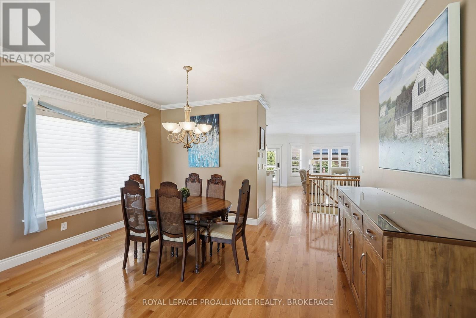 730 AMARYLLIS STREET - 6