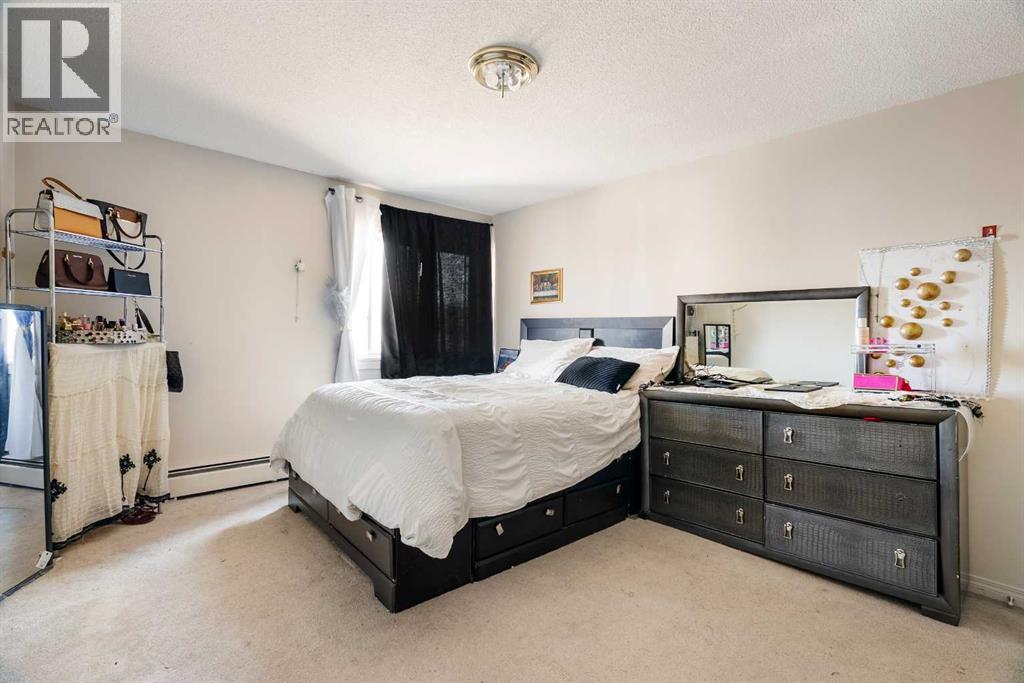 9 Clearwater Crescent, Fort McMurray