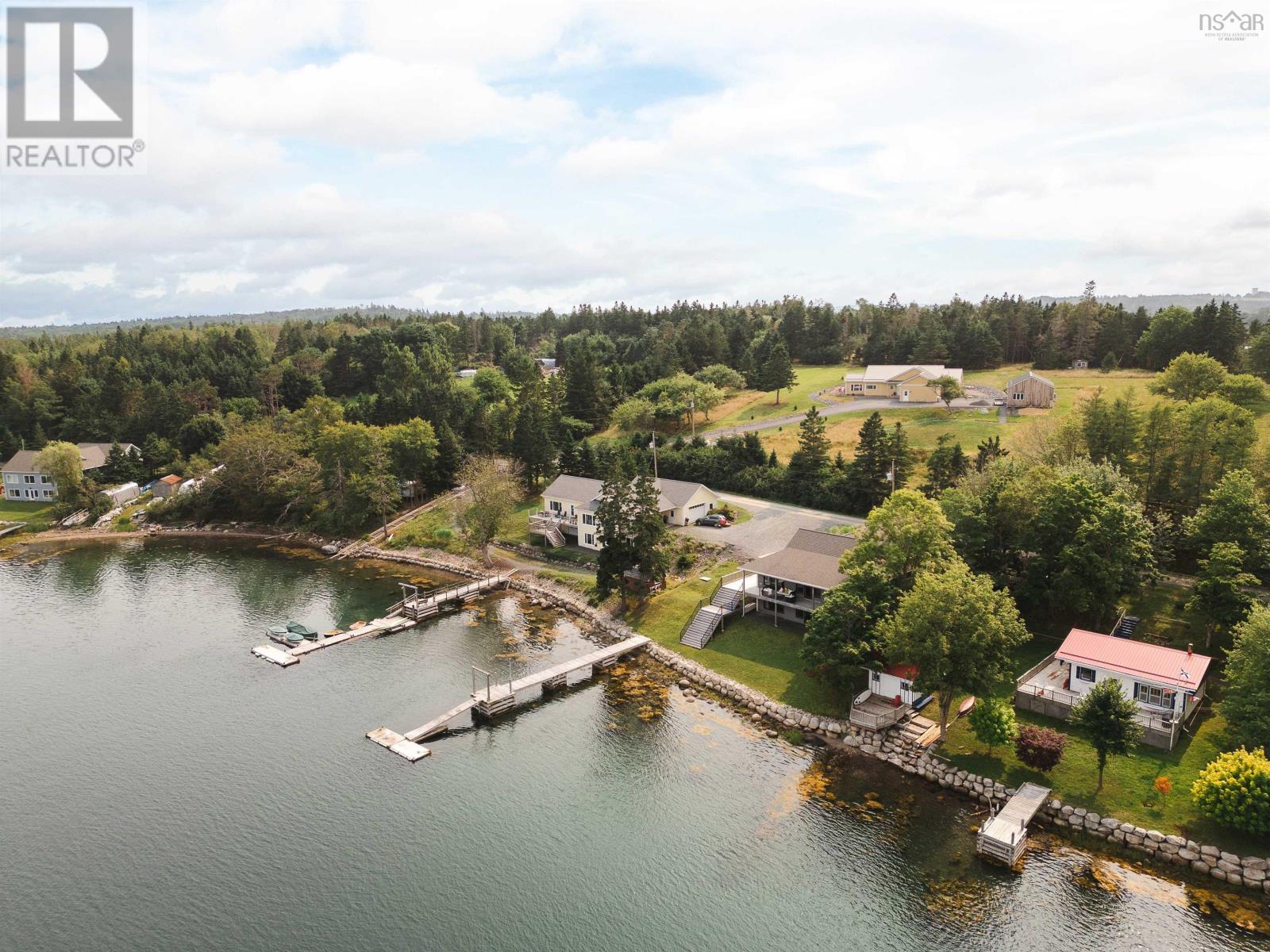 216 Hebb Point Road - 45