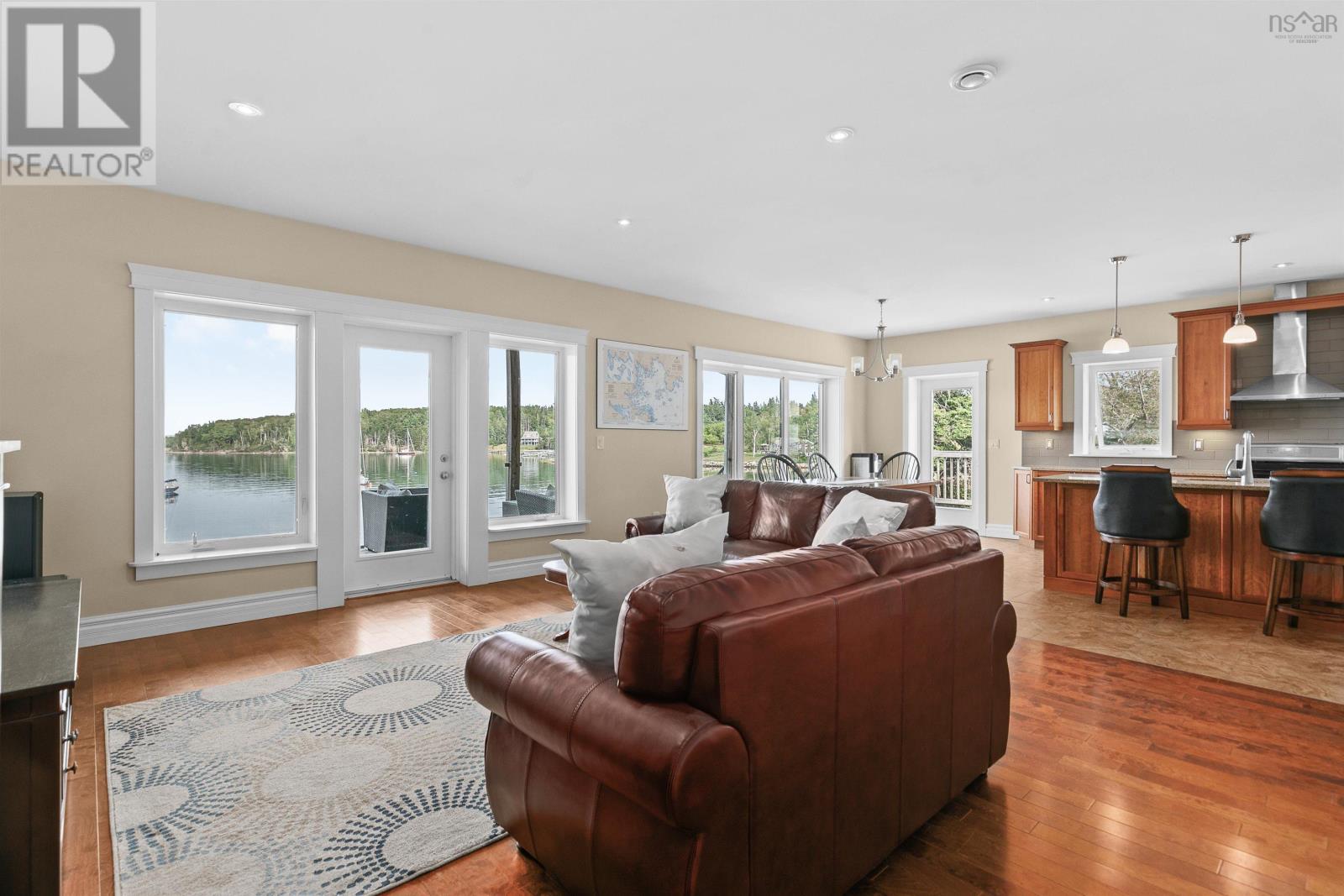 216 Hebb Point Road - 27