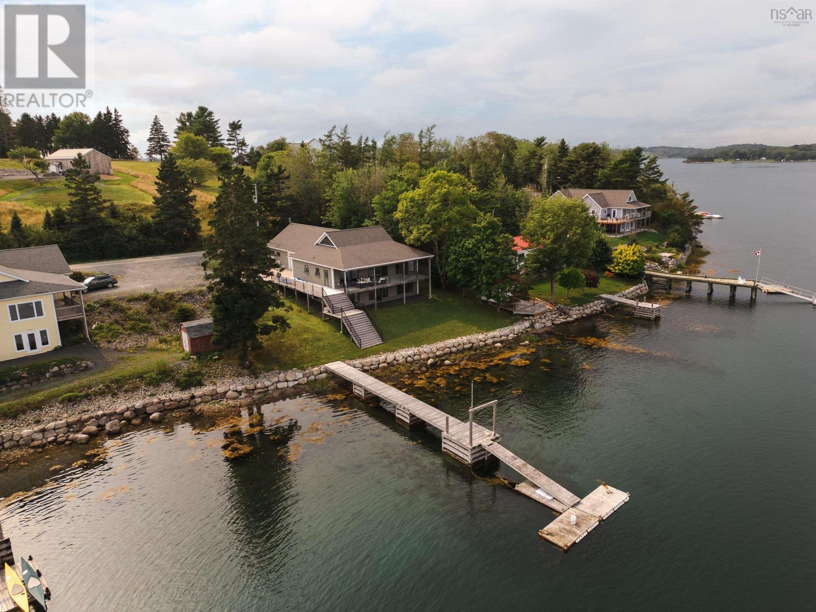 216 Hebb Point Road - 43