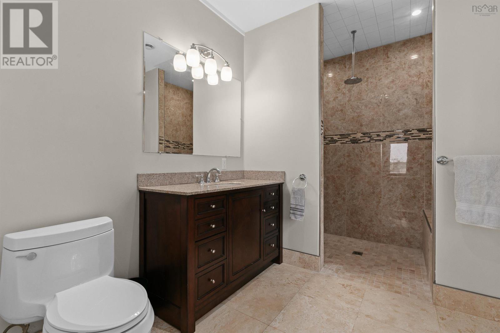 216 Hebb Point Road - 31