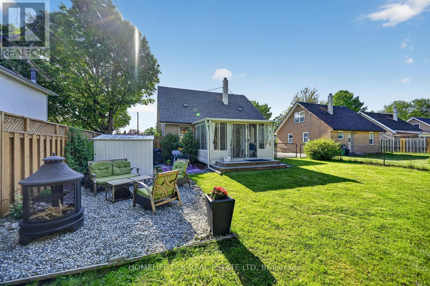 61 SALISBURY AVENUE - 5