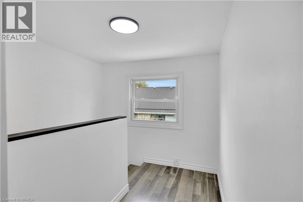 29 ALEXANDER Street - 21