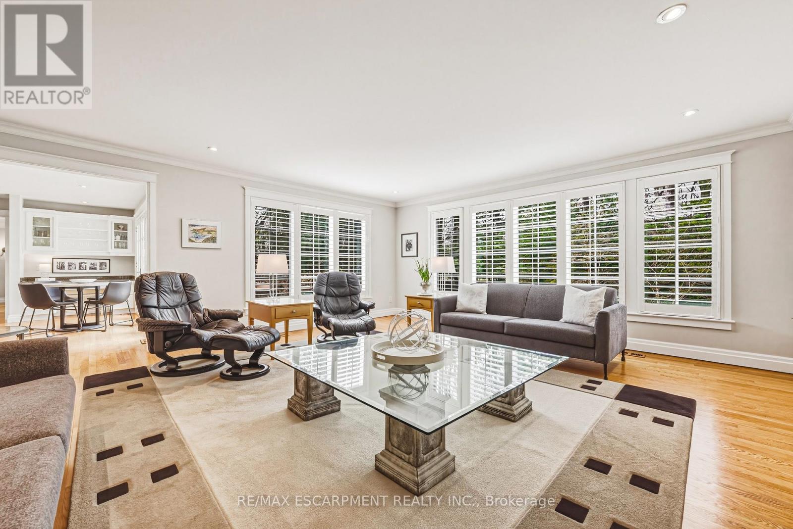 7 COLONIAL CRESCENT - 14