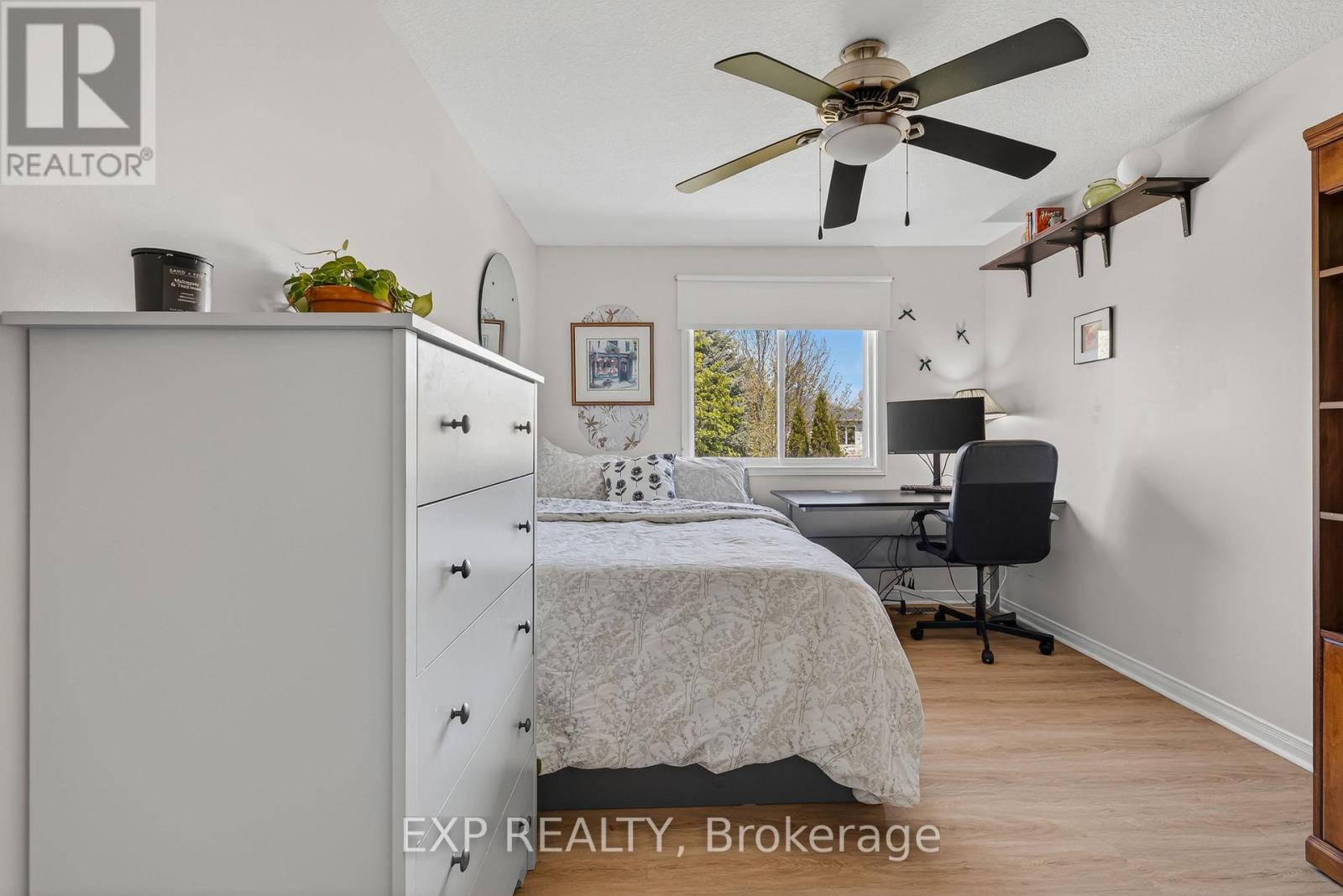 475 ANNAPOLIS COURT - 23