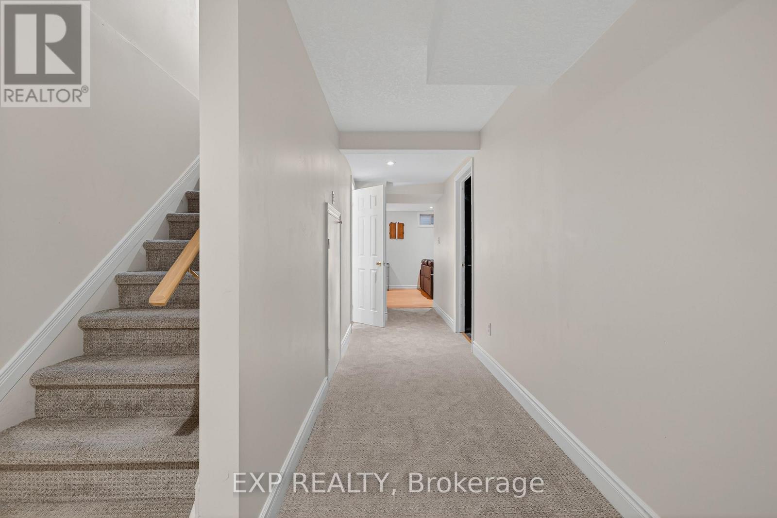 475 ANNAPOLIS COURT - 28