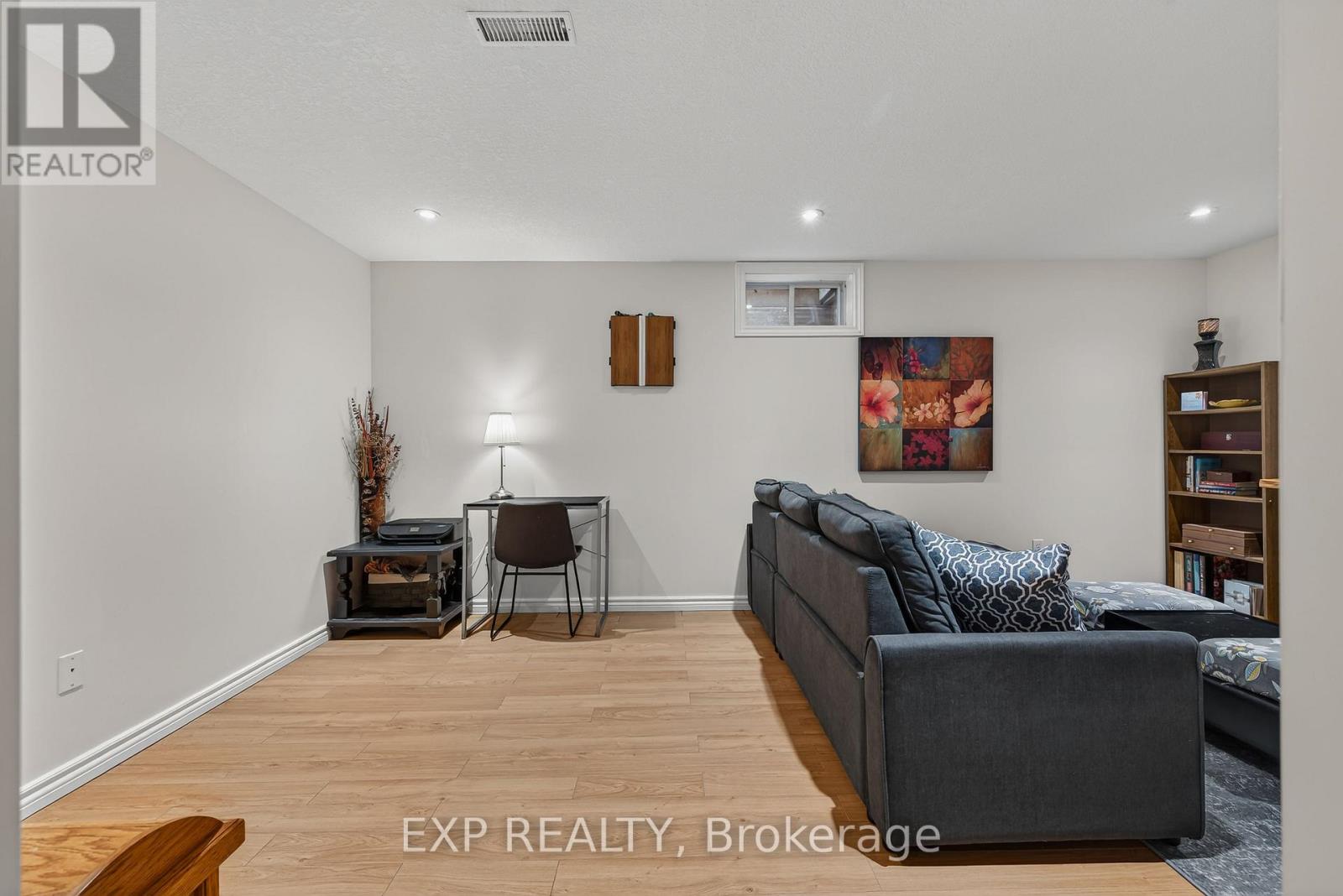 475 ANNAPOLIS COURT - 30