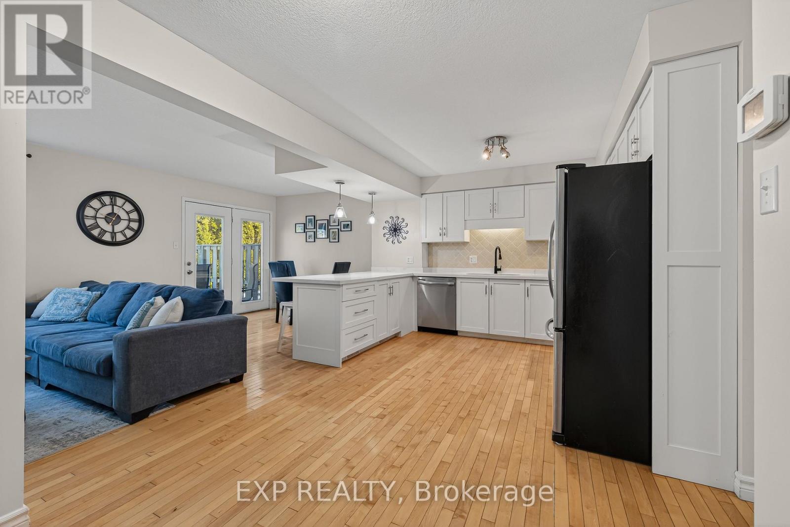 475 ANNAPOLIS COURT - 7