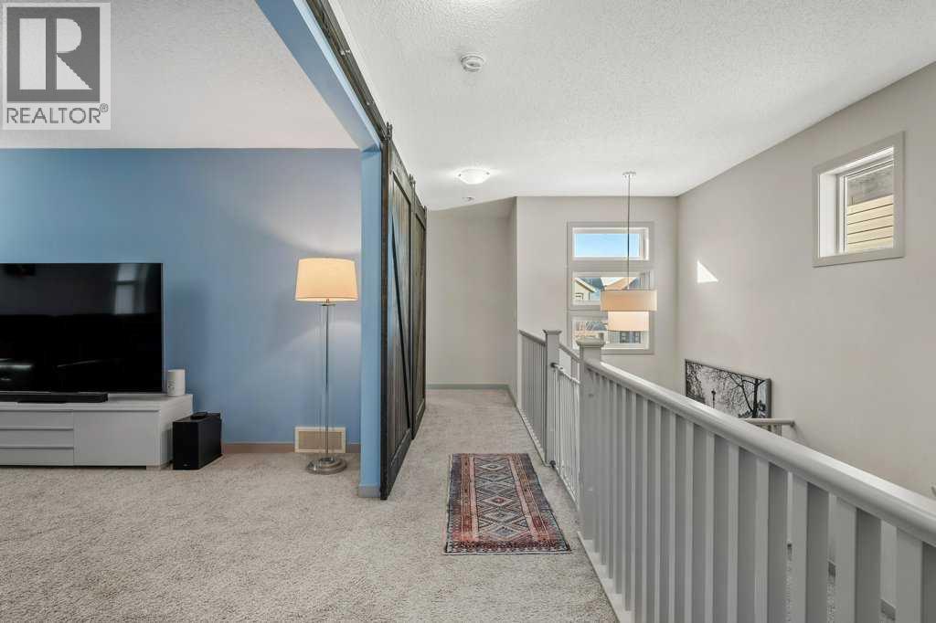 94 Copperpond Street SE - 17