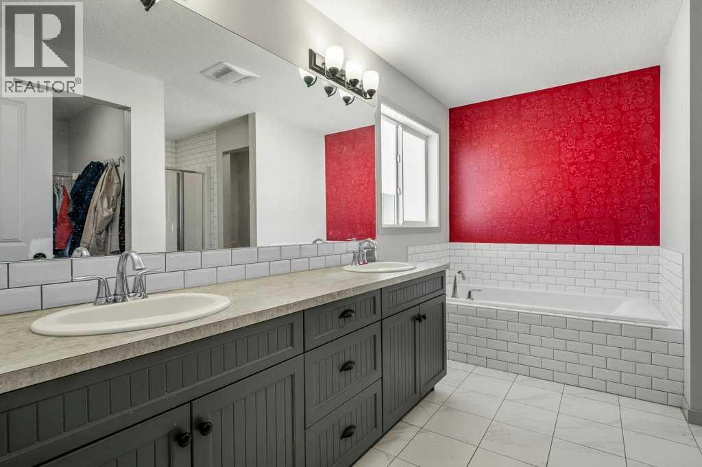 94 Copperpond Street SE - 24