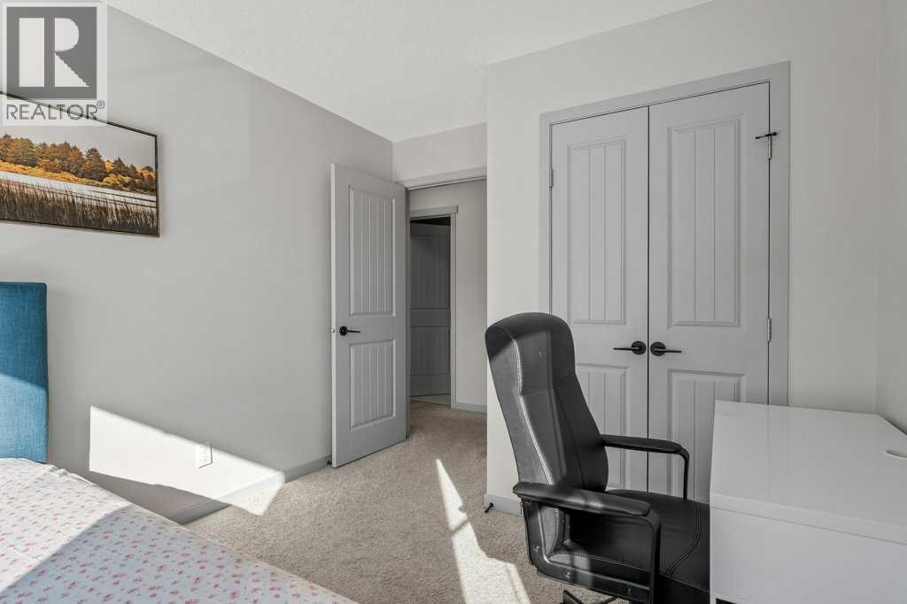 94 Copperpond Street SE - 28