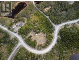 16 Deer Park Road thumbnail 4