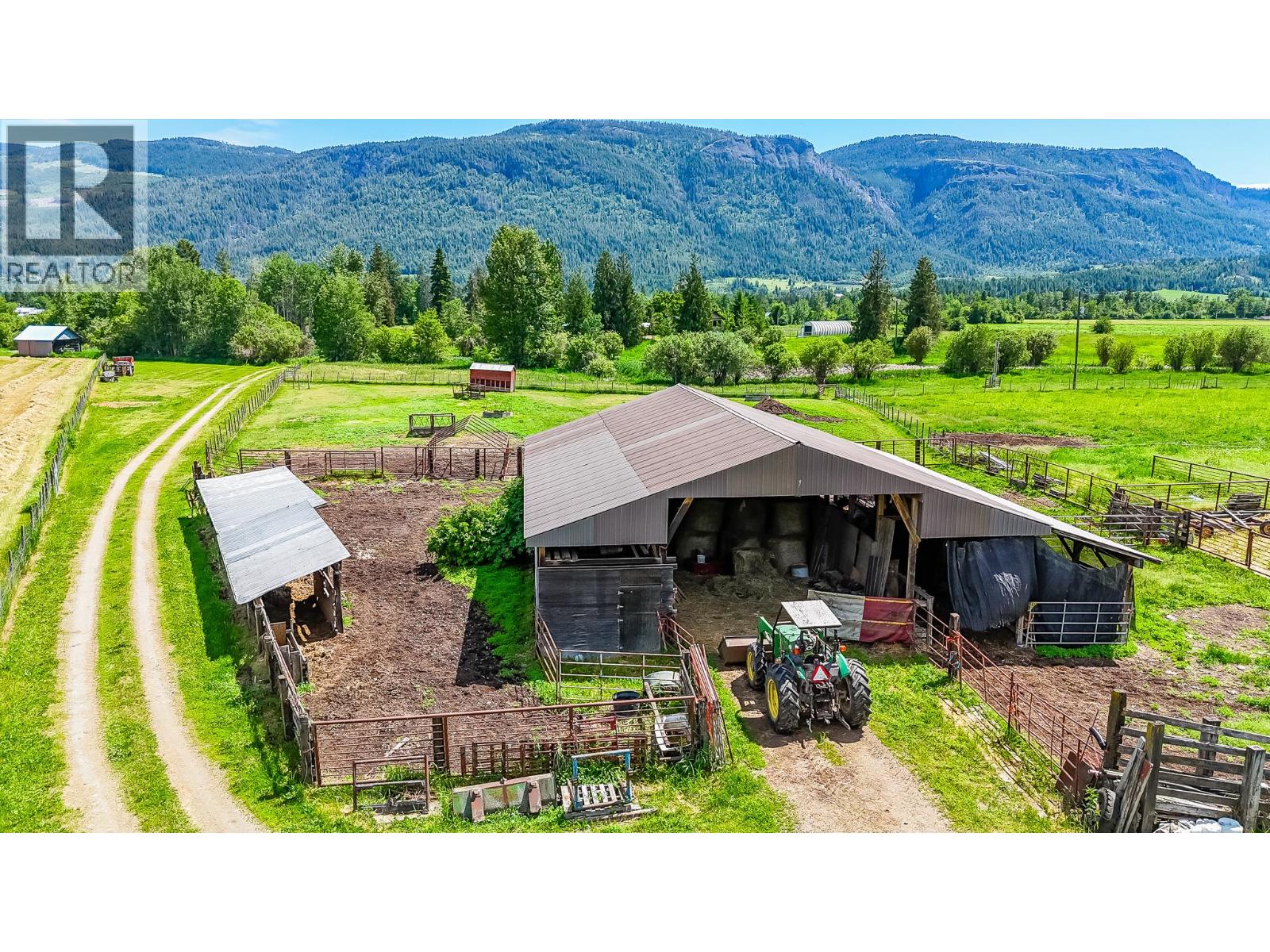 93 Old Sicamous Road - 2