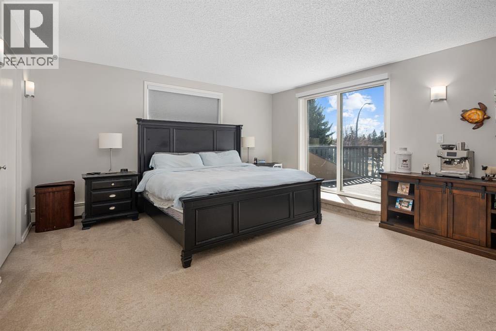 3144 Breen Crescent NW - 21