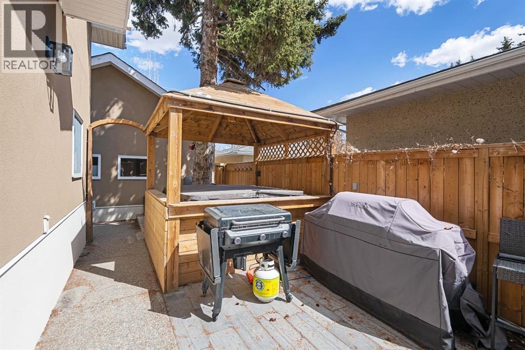 3144 Breen Crescent NW - 47