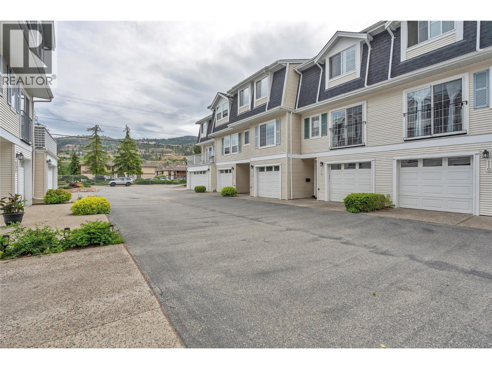 106 3145 WILSON Street, Penticton