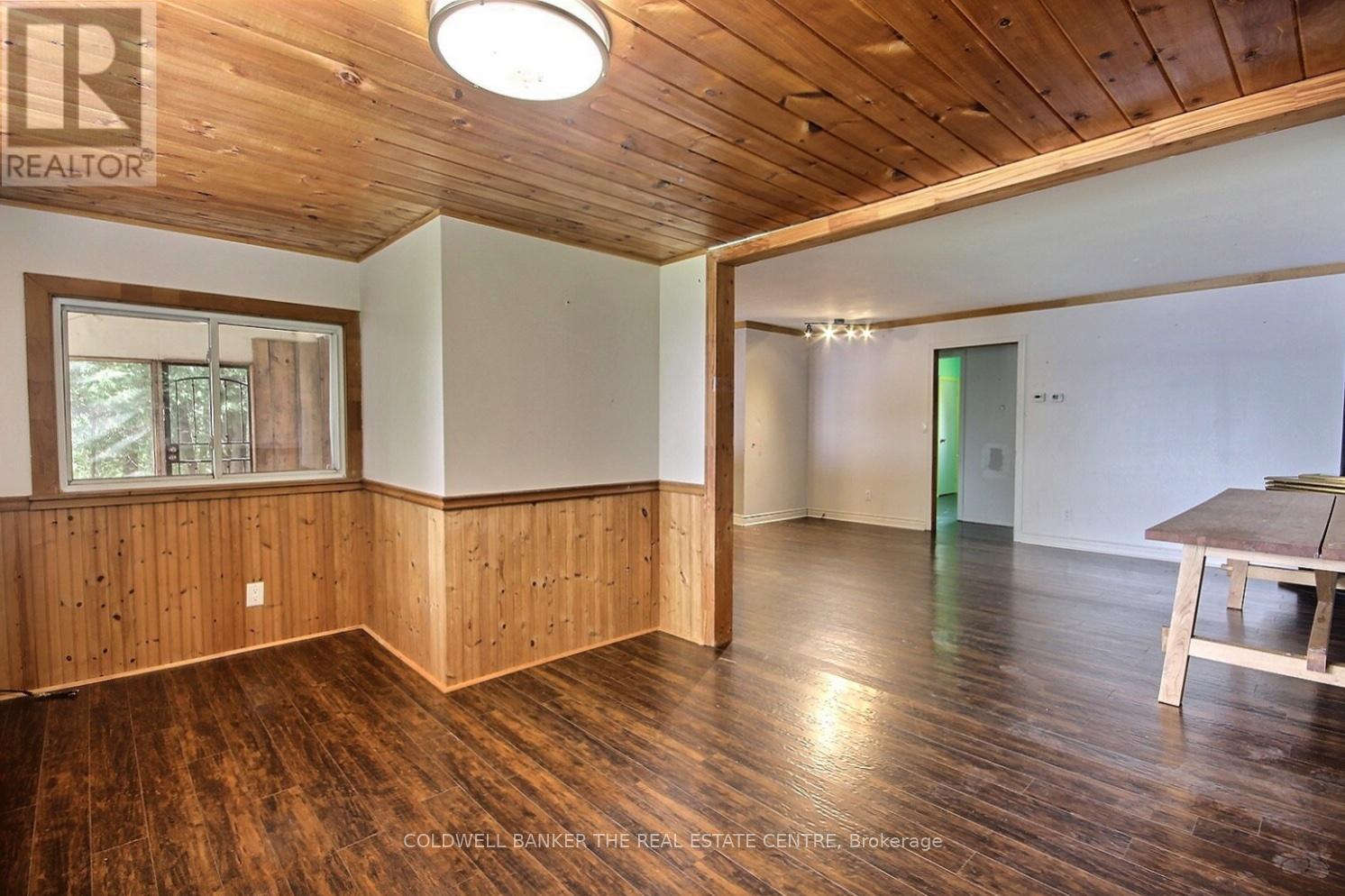 3637 SOUTHWOOD BEACH BOULEVARD - 23