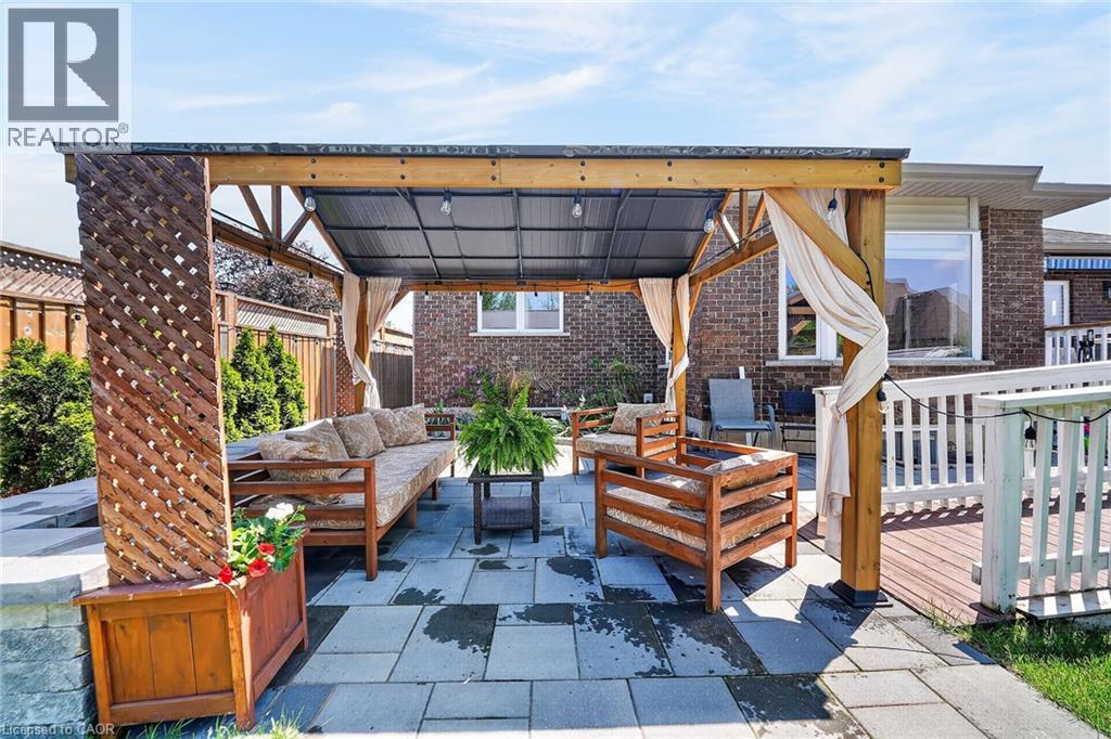 353 STATION Street - 37