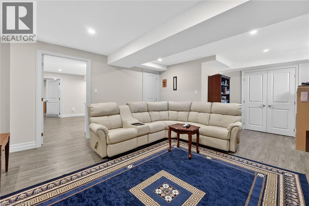 353 STATION Street - 32