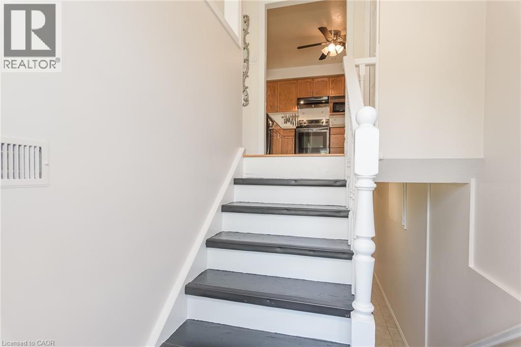 82 OLD HURON Court - 5
