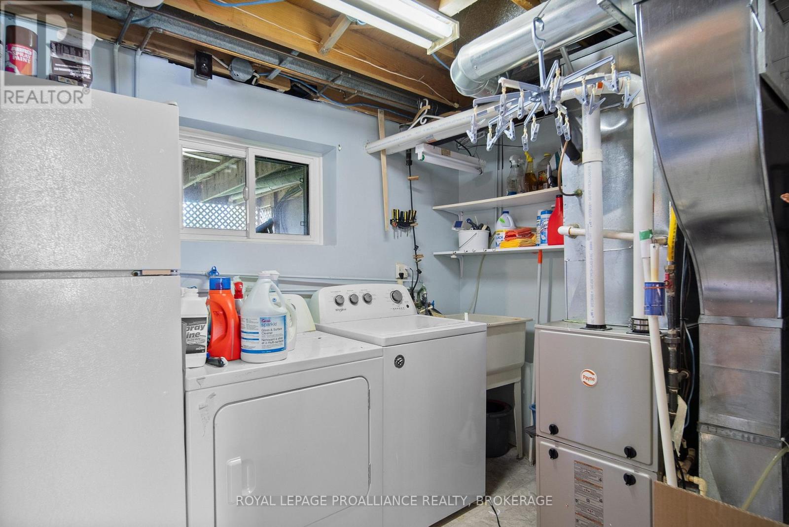 952 KENSHAW STREET - 36