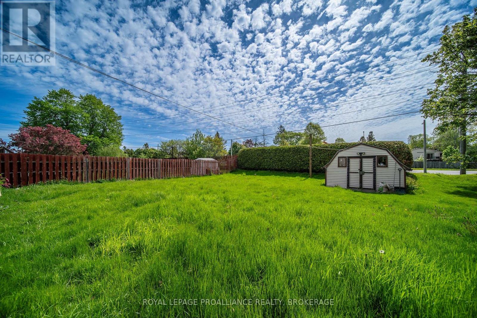 952 KENSHAW STREET - 39