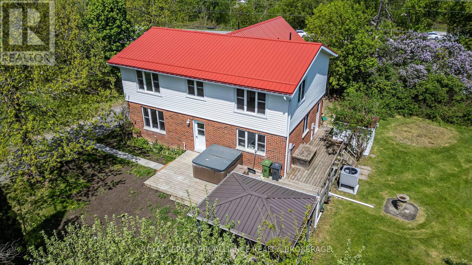 2503 6TH CONCESSION - 46