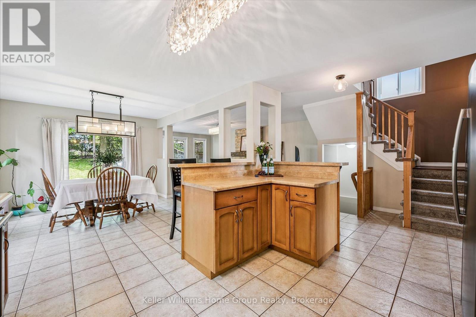 27 DAVIS STREET - 12