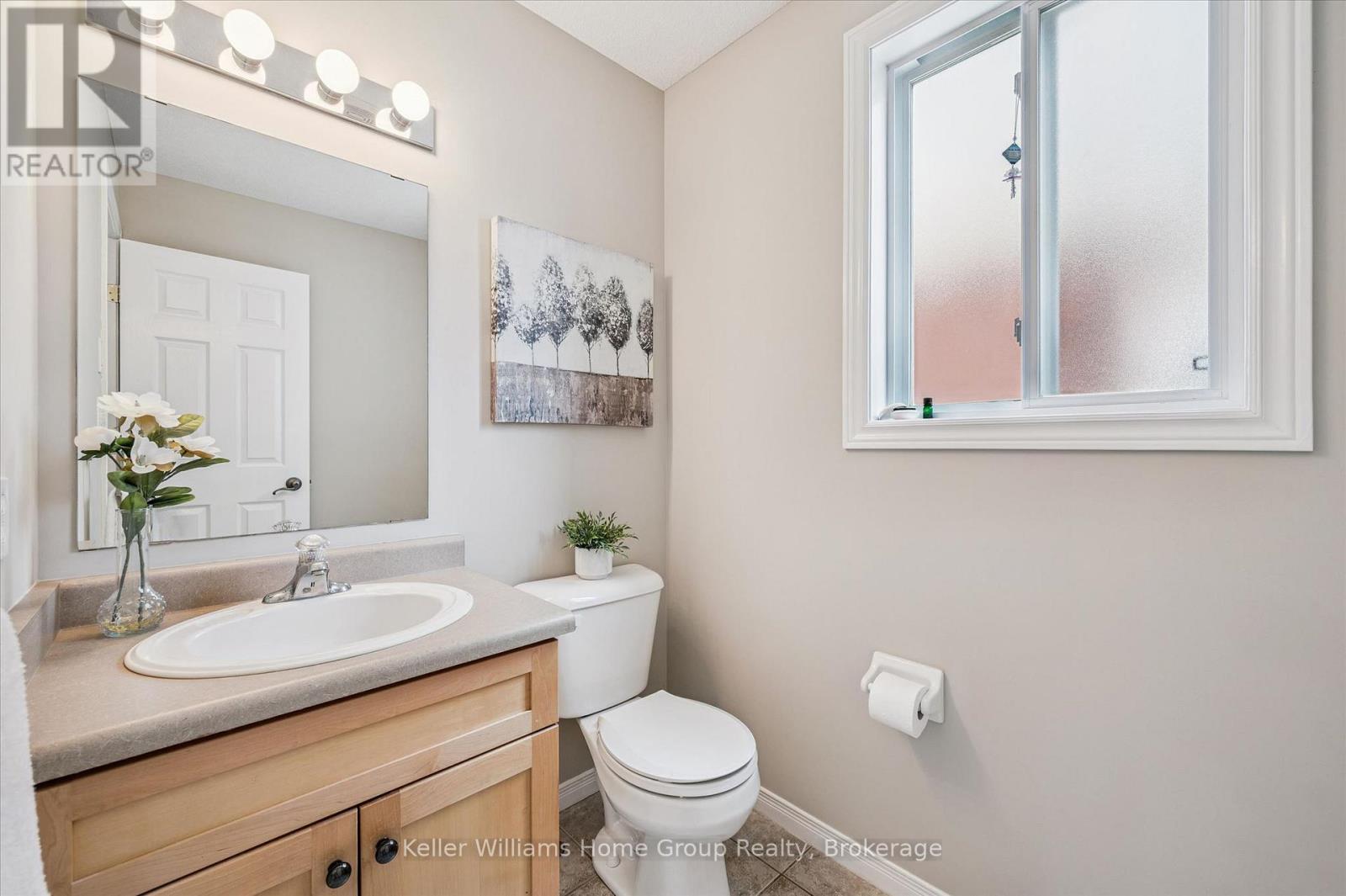 27 DAVIS STREET - 16
