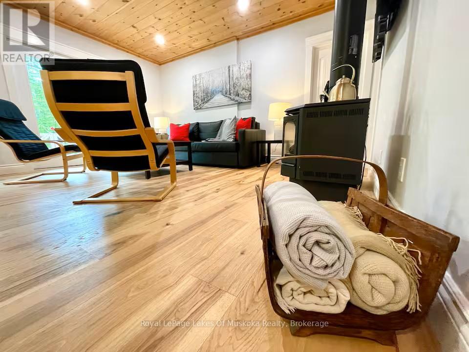 886 MUSKOKA 10 ROAD - 24