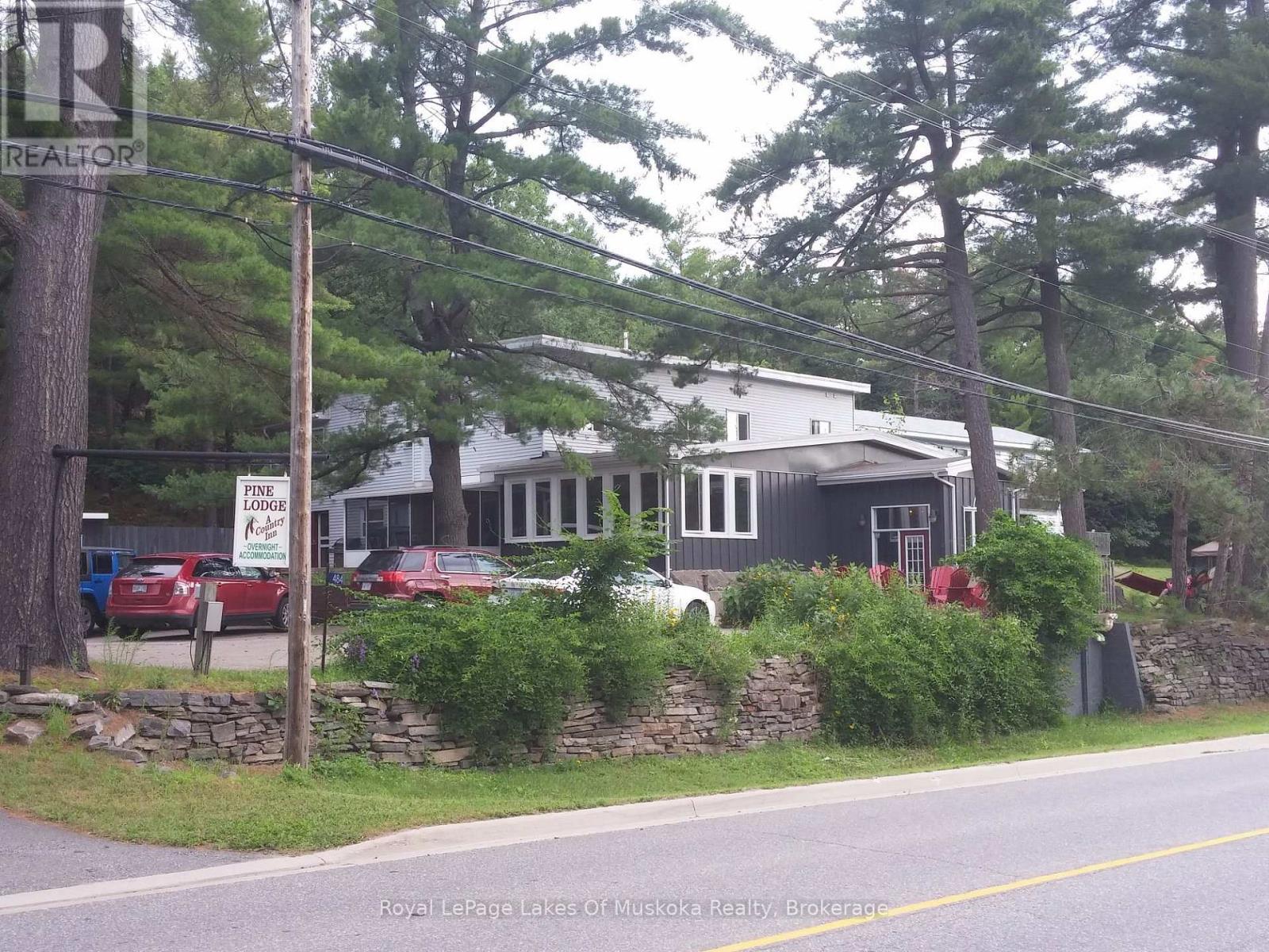886 MUSKOKA 10 ROAD - 45