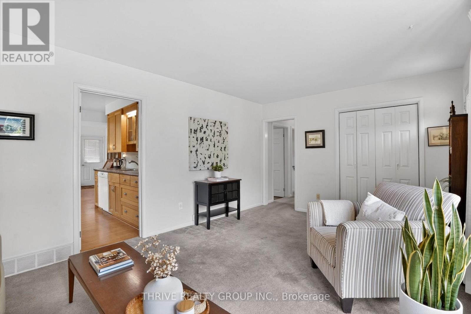 121 BOW STREET - 8