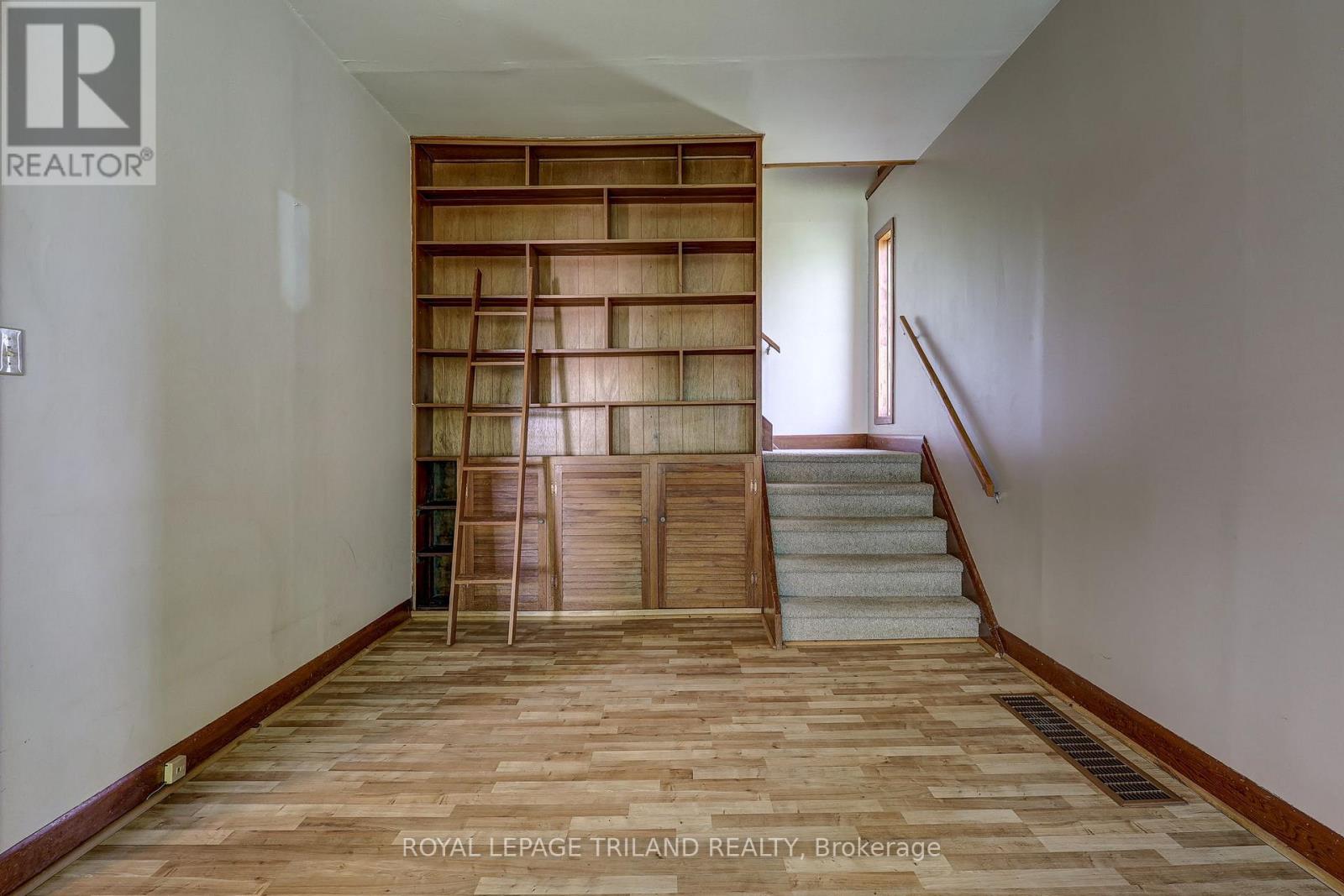 24 ISABEL STREET - 29